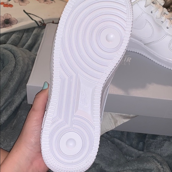 Nike Air Force 1 ‘07 - Picture 3 of 6